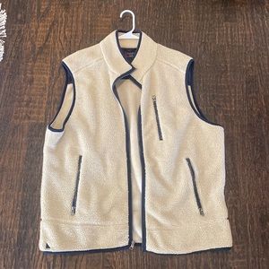 Untuckit Mens Vest
